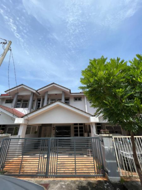 Cendana Residence Homestay 3 Bukit Tunggal Kuala Terengganu